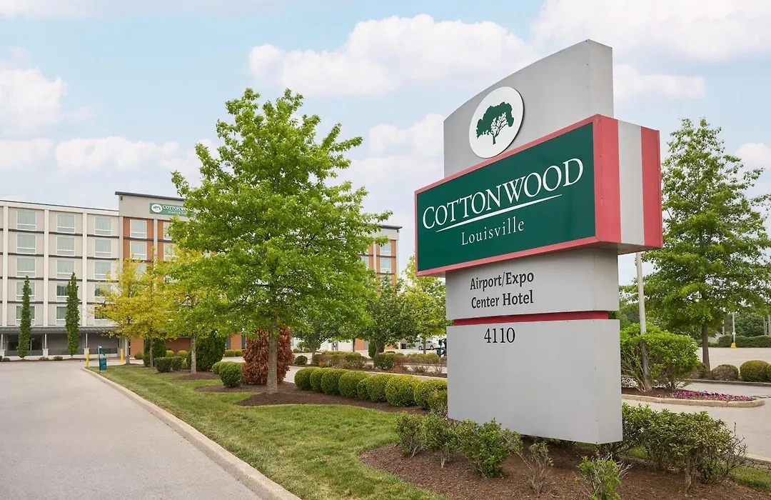 Cottonwood Airport & Expo Hotel Louisville-1