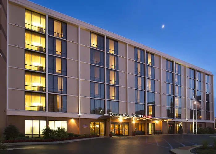 Fairfield Inn & Suites Louisville Downtown
